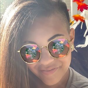 Meet your Posher, Miranda